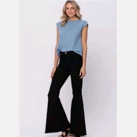 Judy Blue Denim - Judy Blue Stretchy High Waist Super Flare Leg Black Jeans 13/31